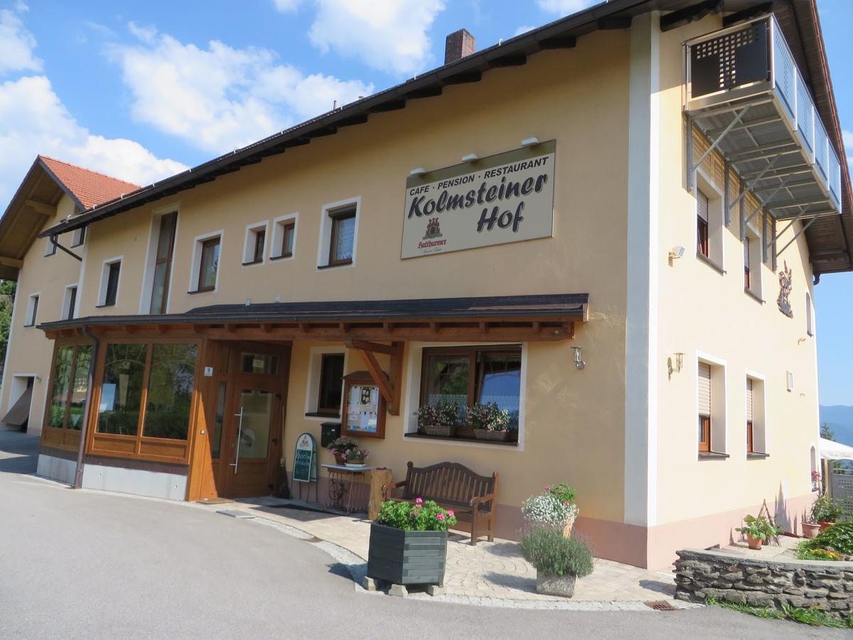 מלון נויקירשן ביים הייליגן בלוט Kolmsteiner Hof מראה חיצוני תמונה