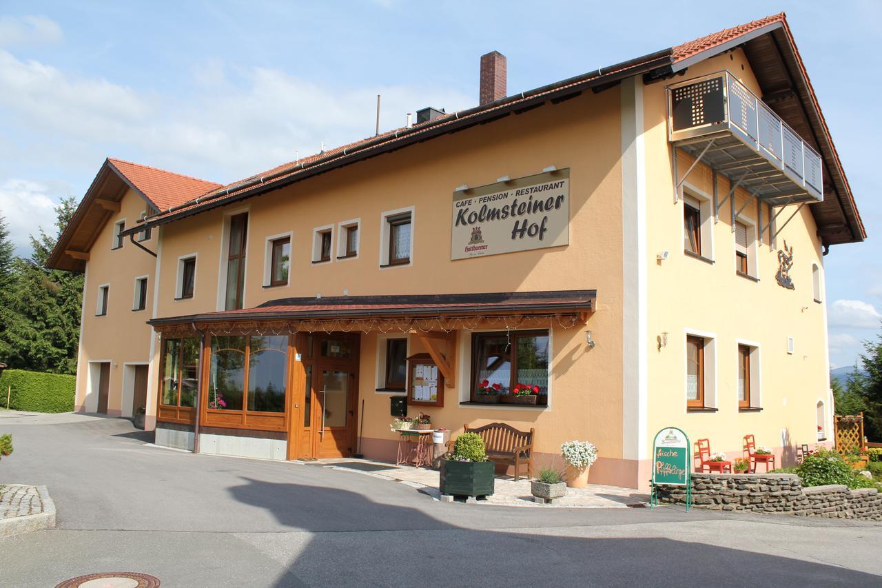 מלון נויקירשן ביים הייליגן בלוט Kolmsteiner Hof מראה חיצוני תמונה